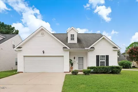 2165 Castle Pines Dr, Raleigh, NC 27604