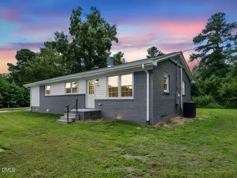 332 Gunn Poole Rd, Mebane, NC 27302