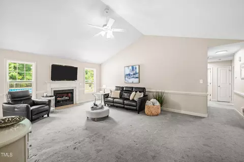 48 Long Grass Dr, Smithfield, NC 27577 photo 7