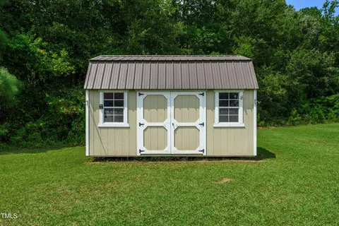 48 Long Grass Dr, Smithfield, NC 27577 photo 32