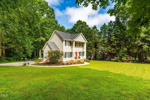 100 Marigold Pl, Garner, NC 27529 photo 2