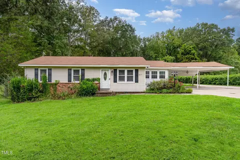 5177 Forest View Height Rd, Oxford, NC 27565