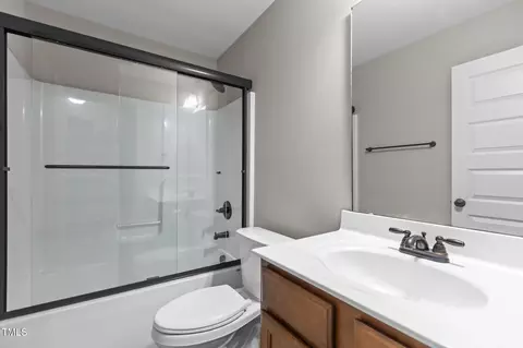 Bath - 97 Beau Dr, Garner, NC 27529 photo 4 of 4