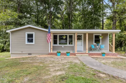 1225 Horseshoe Rd, Durham, NC 27703