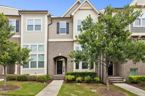 1001 Pebble Creek Xing #12, Durham, NC 27713
