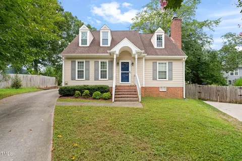 6600 Portsmouth Ln, Raleigh, NC 27615