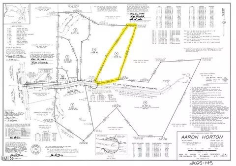 197 Lakeside Dr, Chapel Hill, NC 27514