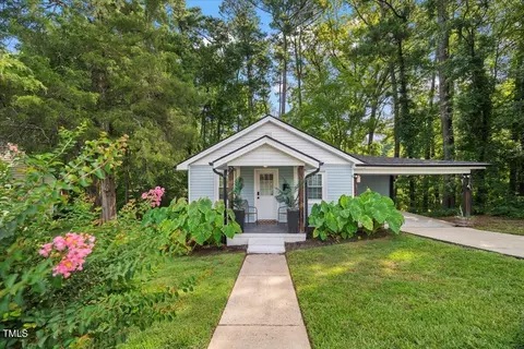 442 E Stallings St, Clayton, NC 27520