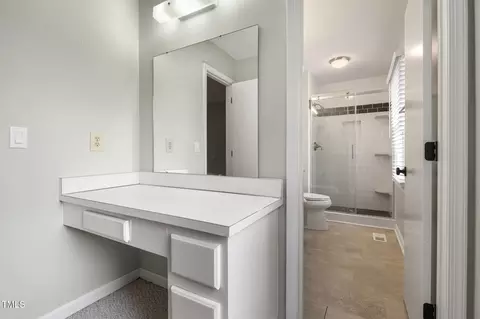 Bath - 7 York Ct, Durham, NC 27705 photo 3 of 4