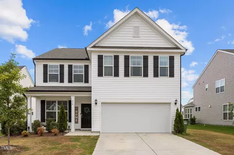 456 Highview Dr, Benson, NC 27504