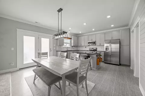 Dining - 456 Highview Dr, Benson, NC 27504 photo 4 of 4
