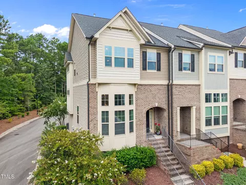 1000 Pebble Creek Xing #10, Durham, NC 27713