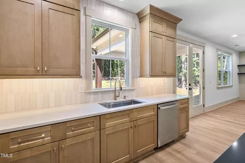 Kitchen - 312 Russ Rd, Smithfield, NC 27577 photo 4 of 4