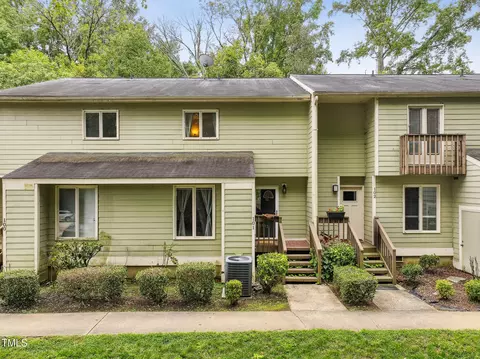 250 S Estes Dr #101, Chapel Hill, NC 27514