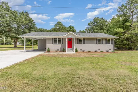 315 S Main St, Four Oaks, NC 27524
