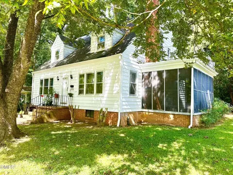 330 W Young Ave, Henderson, NC 27536