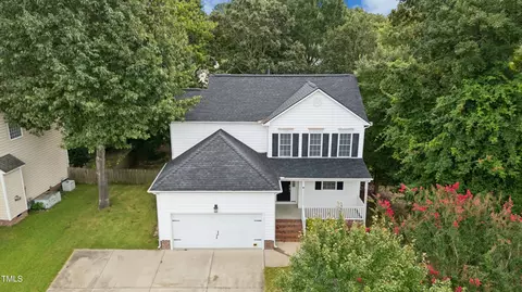 913 Siena Dr, Wake Forest, NC 27587 photo 2
