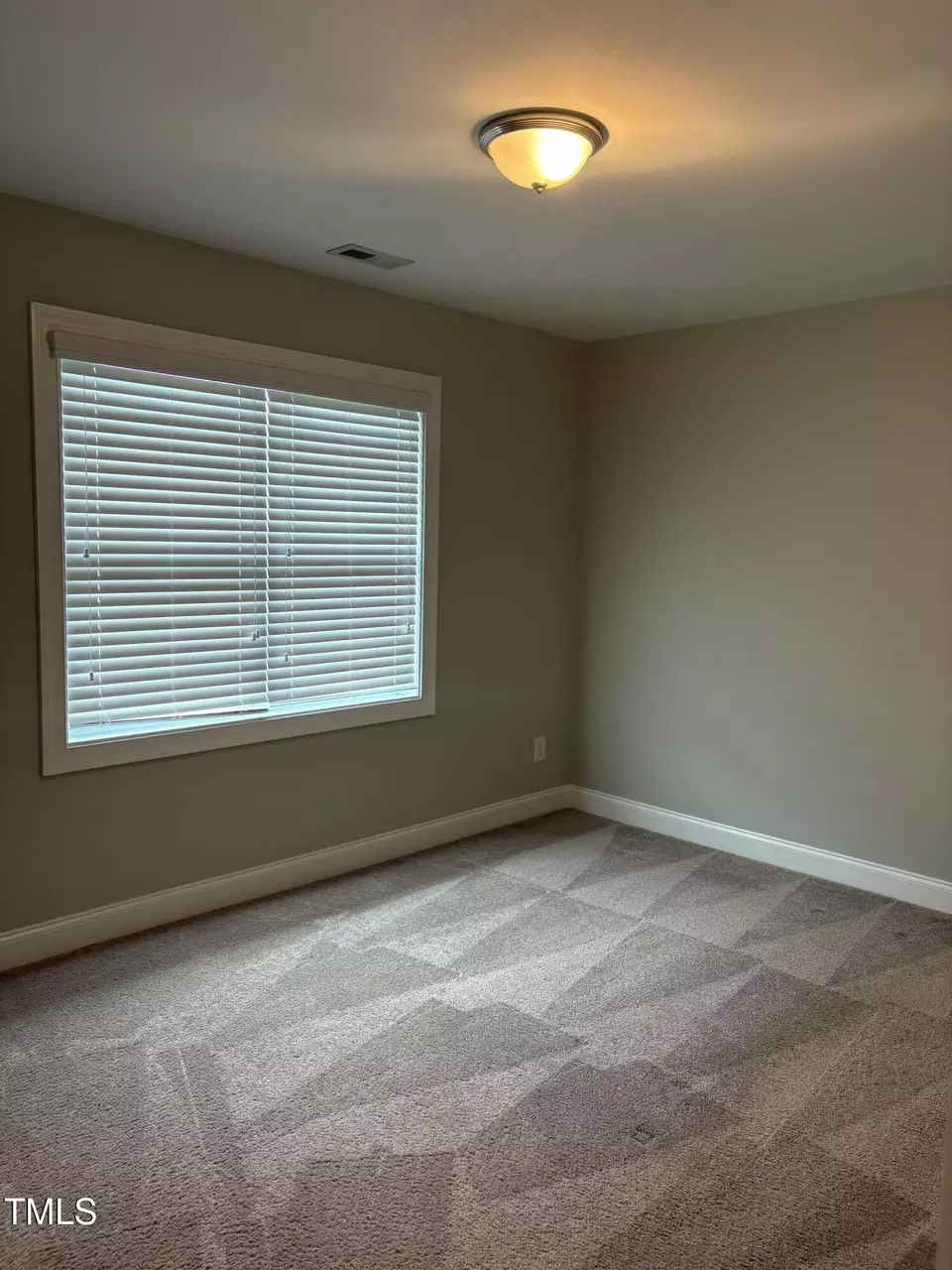 Bedroom - 1505 Fireside Ln, Creedmoor, NC 27522 photo 5 of 8