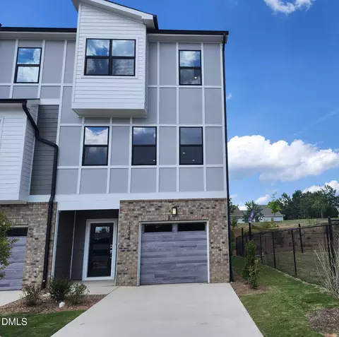 1124 Bacchanal Ln, Morrisville, NC 27560