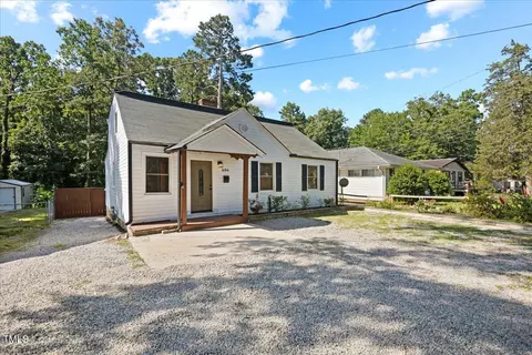 606 E Club Blvd, Durham, NC 27704
