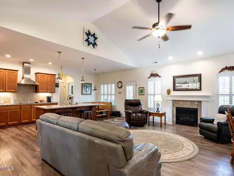 22 Pointer Dr, Angier, NC 27501 photo 9