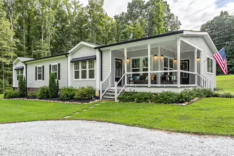 6400 Coltsfoot Dr, Rougemont, NC 27572