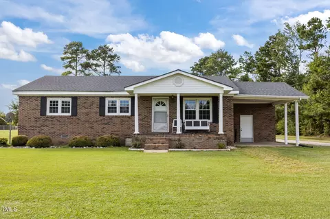 6590 Hassell Rd, Robersonville, NC 27871