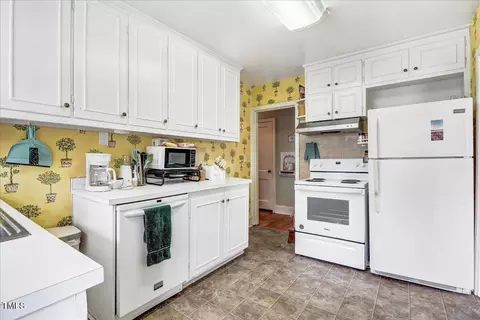 Kitchen - 710 S 2nd St, Smithfield, NC 27577 photo 1 of 2