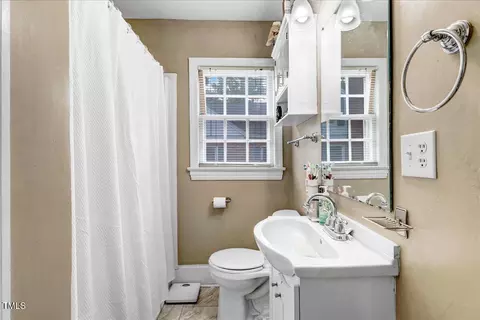 Bath - 710 S 2nd St, Smithfield, NC 27577 photo 1 of 2