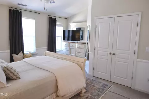 Bedroom - 125 Grey Elm Trl, Durham, NC 27713 photo 2 of 4