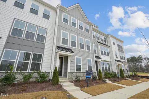 448 Billingshurst Way #197, Knightdale, NC 27545