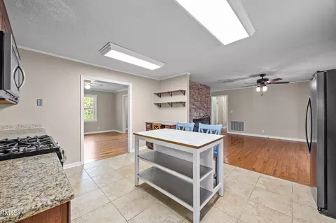 Entry Way - 58 Eagle Rd, Coats, NC 27521 photo 1 of 1