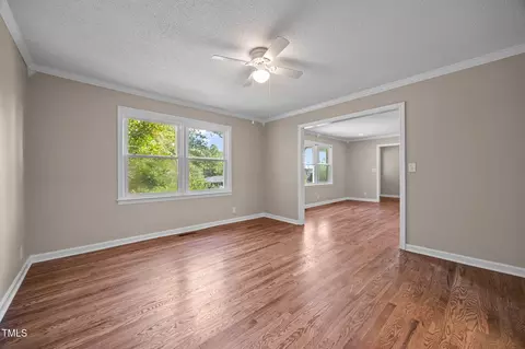 Living - 58 Eagle Rd, Coats, NC 27521 photo 4 of 5