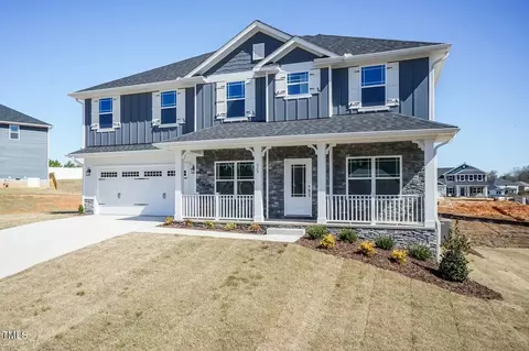 561 Ravensworth Dr #147, Garner, NC 27529