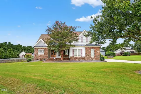 96 Jackson Ridge Ct, Willow Spring, NC 27592