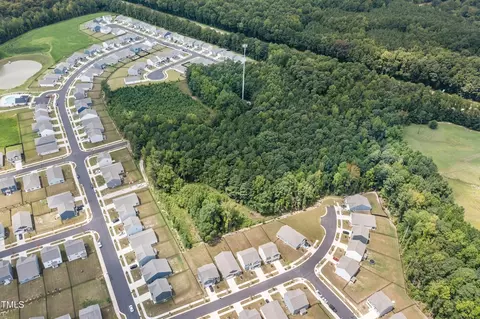 1127 Edgemont Rd, Wendell, NC 27591