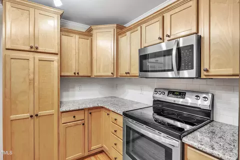 Kitchen - 5904 Clearsprings Dr, Wake Forest, NC 27587 photo 6 of 8