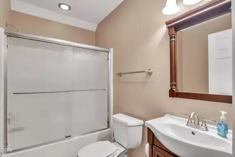 Bath - 5904 Clearsprings Dr, Wake Forest, NC 27587 photo 5 of 5