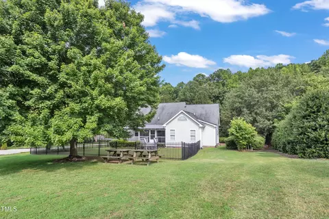 Exterior - 5904 Clearsprings Dr, Wake Forest, NC 27587 photo 17 of 18