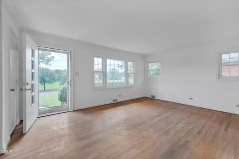 Living - 804 Ruby St, Durham, NC 27704 photo 2 of 7