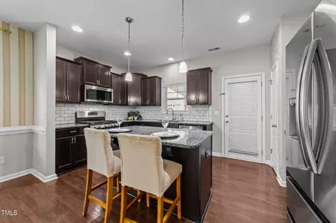 Kitchen - 83 Mariners Point Way, Garner, NC 27529 photo 2 of 4