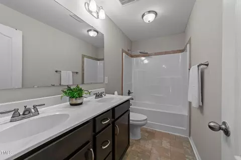 Bath - 83 Mariners Point Way, Garner, NC 27529 photo 3 of 3