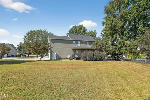 27 Elvis Dr, Garner, NC 27529 photo 10