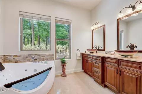 Bath - 1217 Mauldin Cir, Wake Forest, NC 27587 photo 2 of 4
