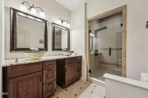 Bath - 1217 Mauldin Cir, Wake Forest, NC 27587 photo 4 of 4