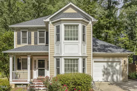1916 Kelly Glen Dr, Apex, NC 27502