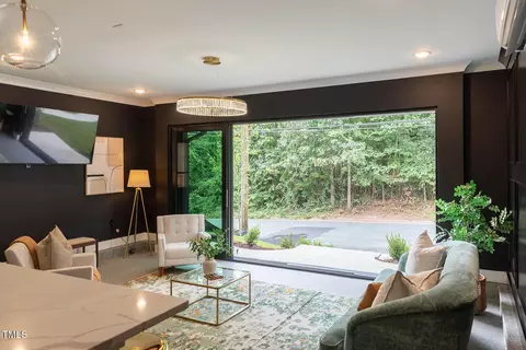 707 E Markham Ave, Durham, NC 27701