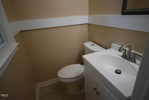 Bath - 416 Morreene Rd, Durham, NC 27705 photo 3 of 4