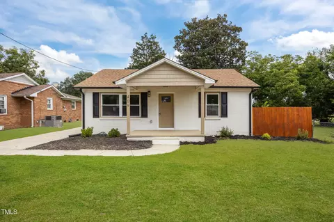 409 Fulton St, Burlington, NC 27217