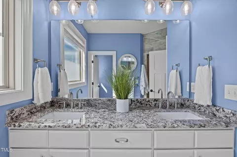 Bath - 3658 Genesis Ln, Wake Forest, NC 27587 photo 2 of 3
